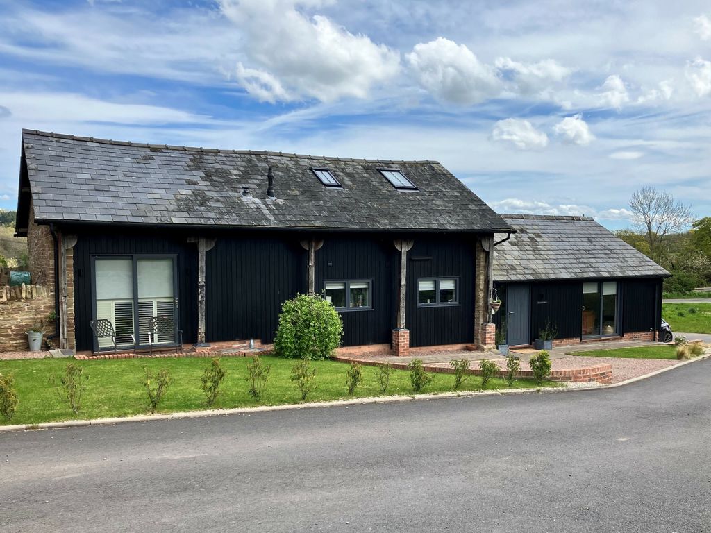 3 bed barn conversion for sale in Collington, Bromyard HR7, £522,000