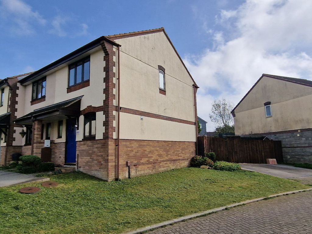 2 bed terraced house to rent in Larch Close, Latchbrook, Saltash PL12