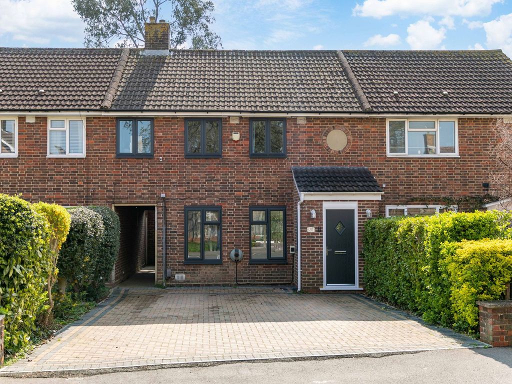 3 bed terraced house for sale in Town Barn Road, Crawley RH11 Zoopla