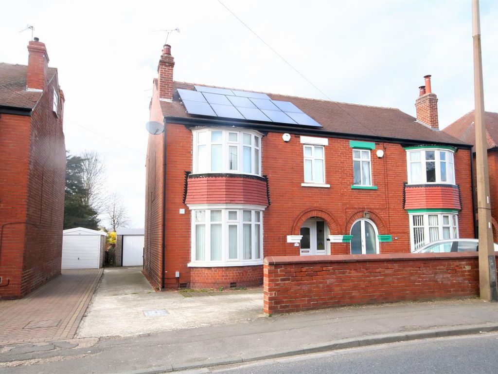 3 bed semidetached house to rent in Watch House Lane, Scawthorpe