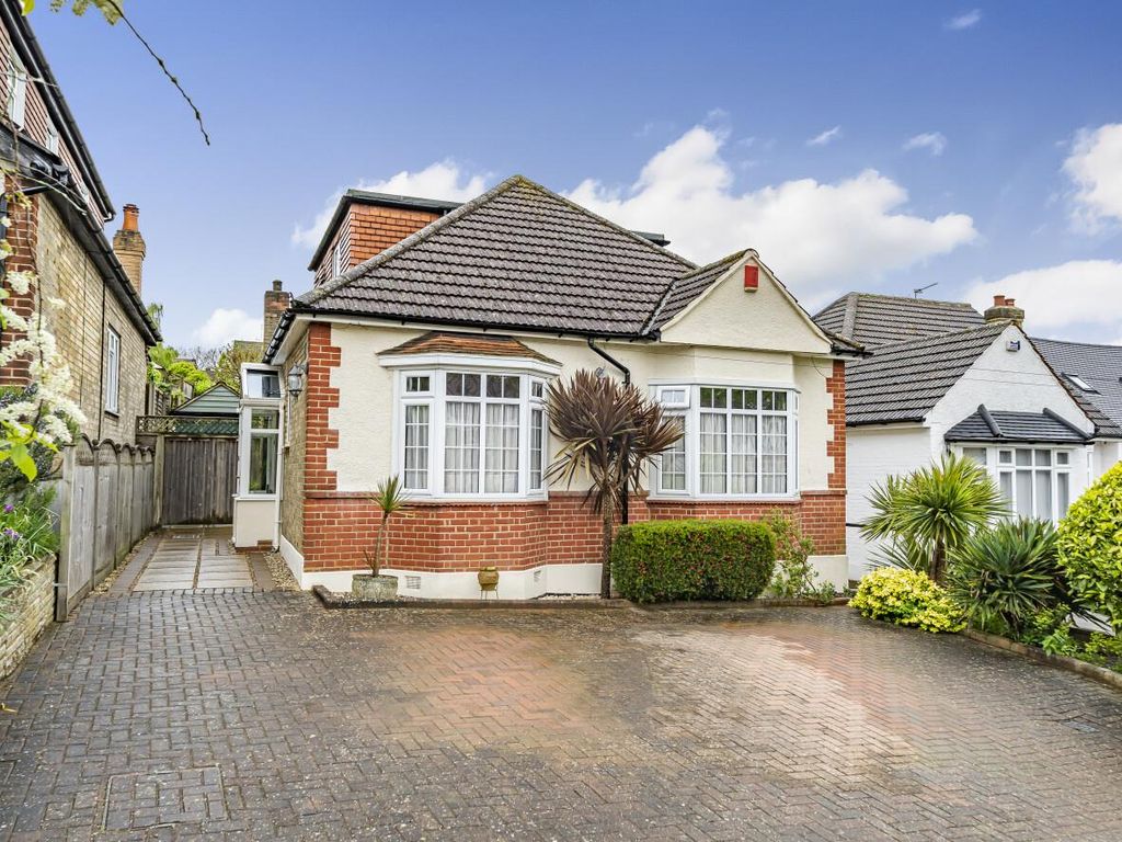 4 bed detached house for sale in King James Avenue, Cuffley, Potters