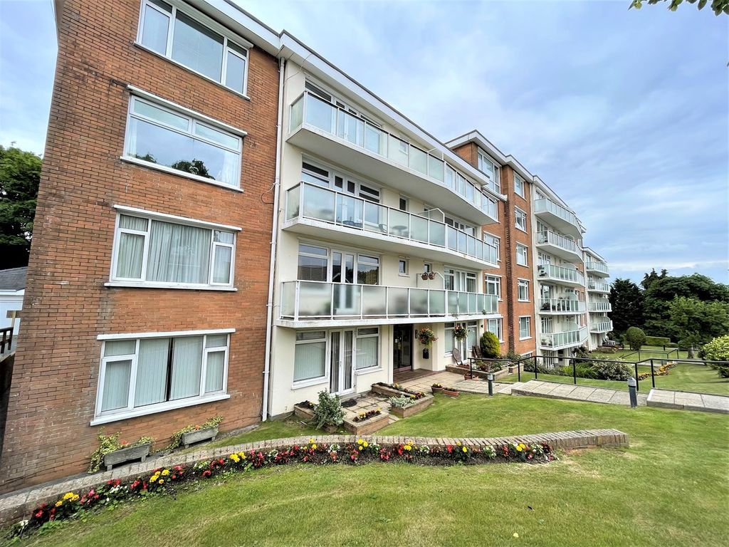 2 bed flat for sale in Brynfield Court, Langland, Swansea SA3 Zoopla
