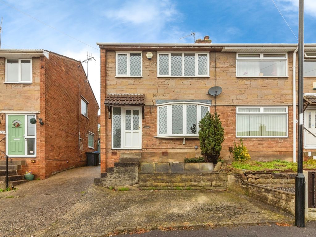 3 bed semidetached house for sale in Sandstone Road, Sheffield, South