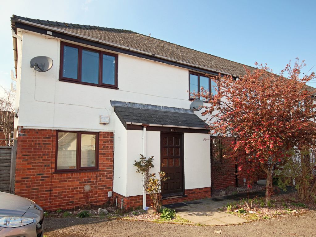 1 bed flat to rent in Dora Walk, Tredworth, Gloucester GL1, £700 pcm