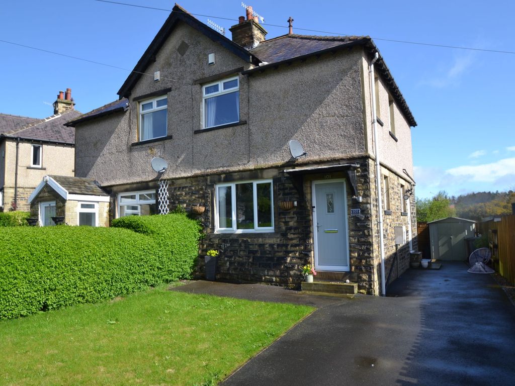2 bed semidetached house for sale in Park Road, Thackley, Bradford