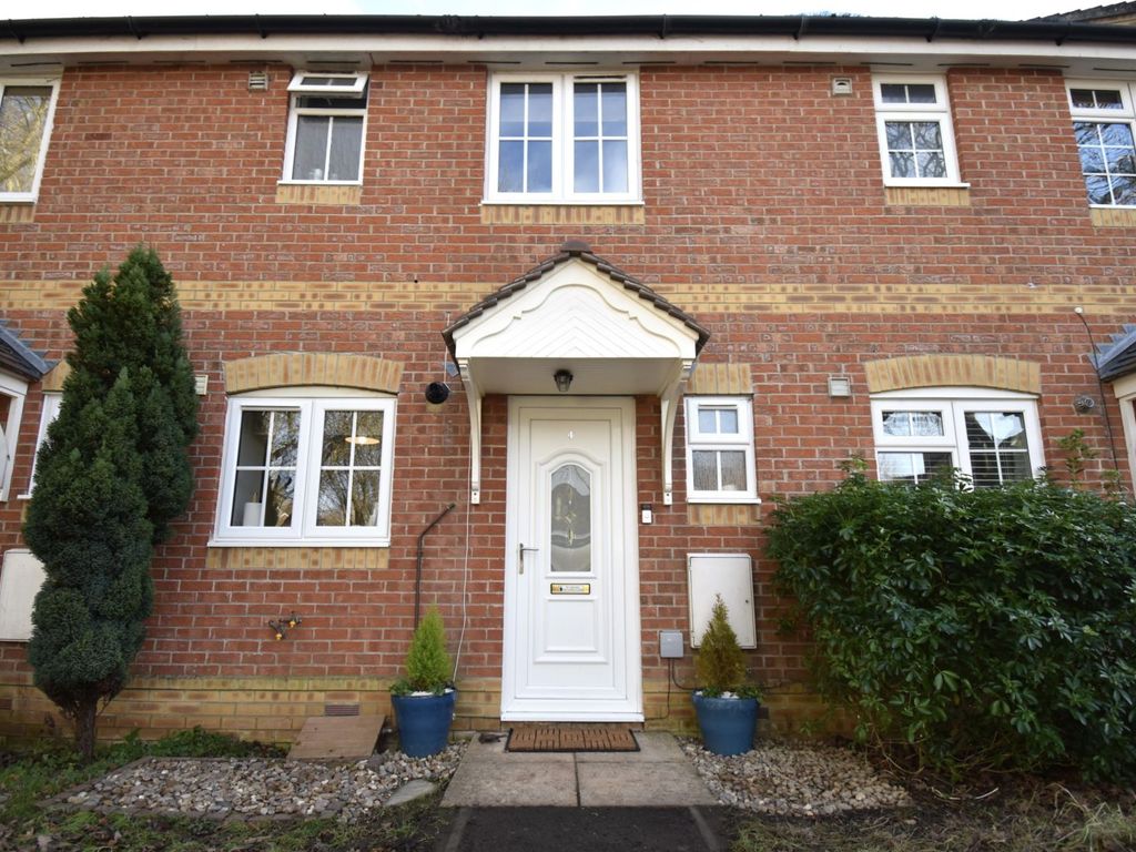 2 bed terraced house for sale in Marston Drive, Newbury RG14, £300,000
