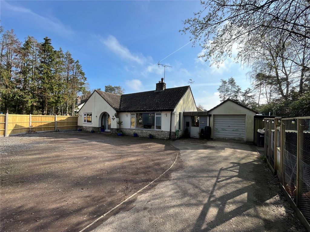 2 bed bungalow for sale in Bushmead Drive, Ashley Heath, Ringwood BH24