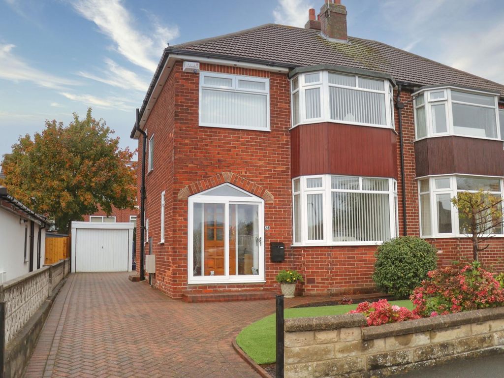 3 bed semidetached house for sale in Kirkwood Drive, Cookridge, Leeds