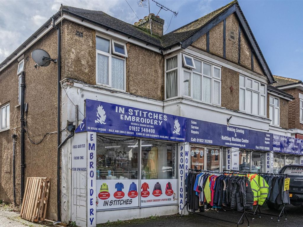 2 bed for sale in Woodham Lane, New Haw, Addlestone KT15, £