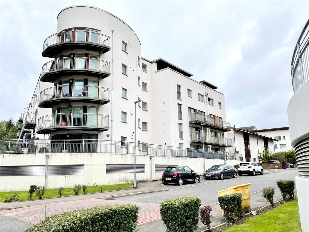 3 bed flat for sale in Lochburn Gate, Maryhill, Glasgow G20, £150,000