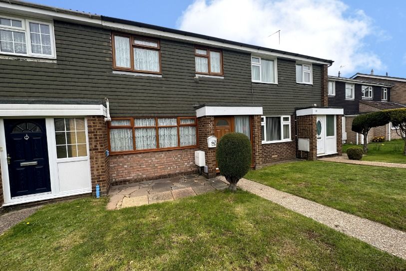 3 bed terraced house for sale in Verulam Gardens, Luton LU3 Zoopla