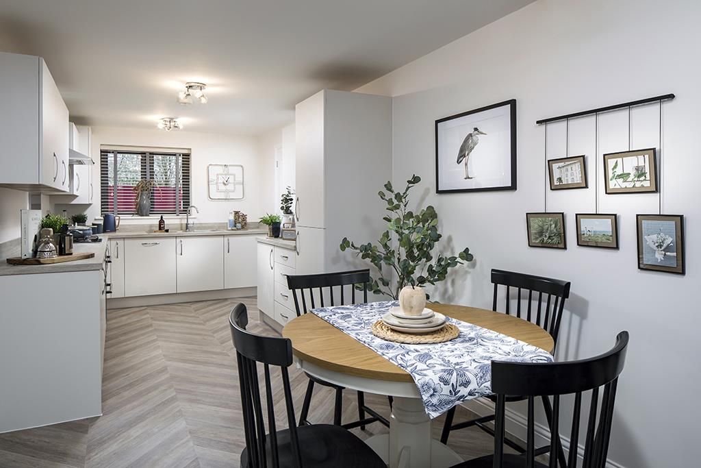 New home, 4 bed detached house for sale in Bedford Road, Houghton Regis