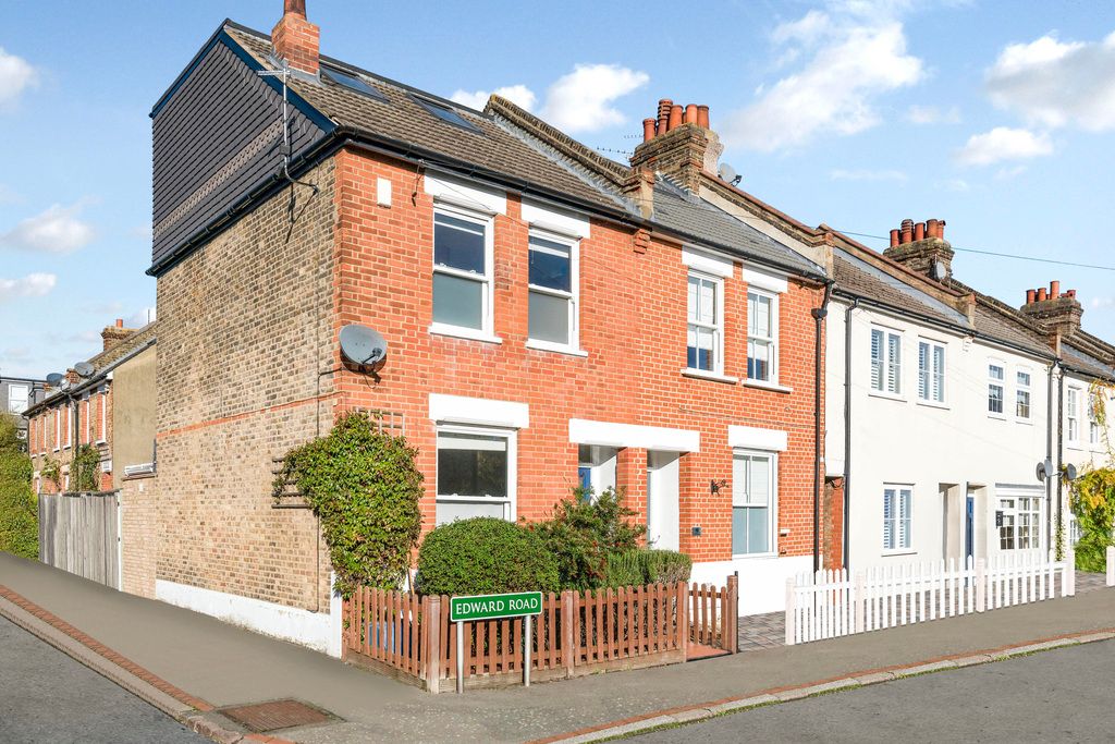 Edward Road, Chislehurst BR7  