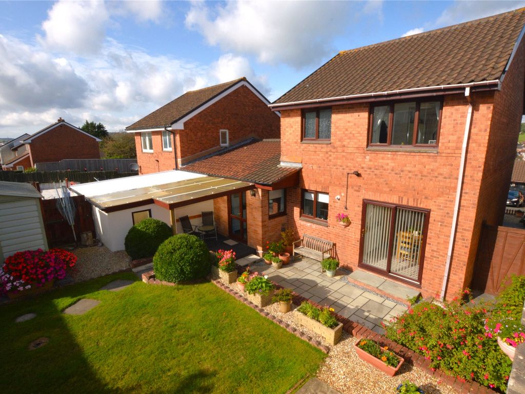 3 bed linkdetached house for sale in Greenwood Park Close, Plympton