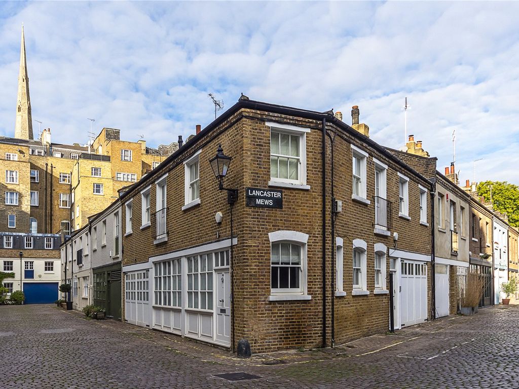 Lancaster Mews, London W2  