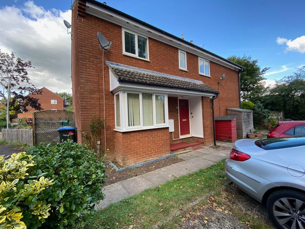 2 bed property to rent in The Coltsfoot, Hemel Hempstead HP1, £1,400