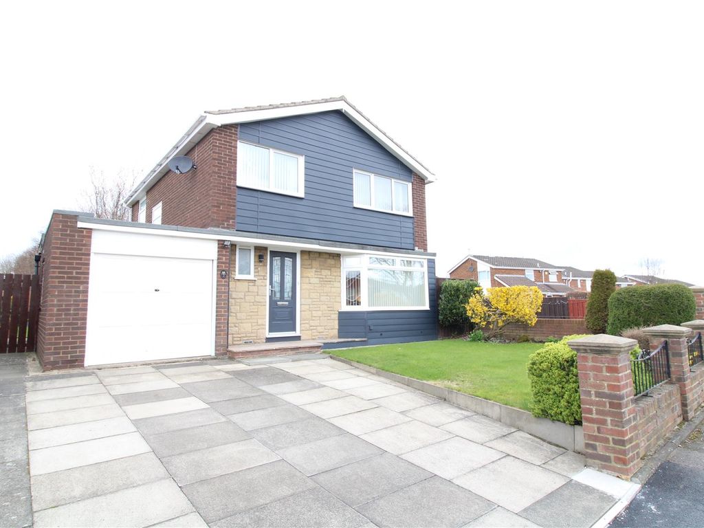 3 bed detached house for sale in Kenmoor Way, Chapel Park, Newcastle