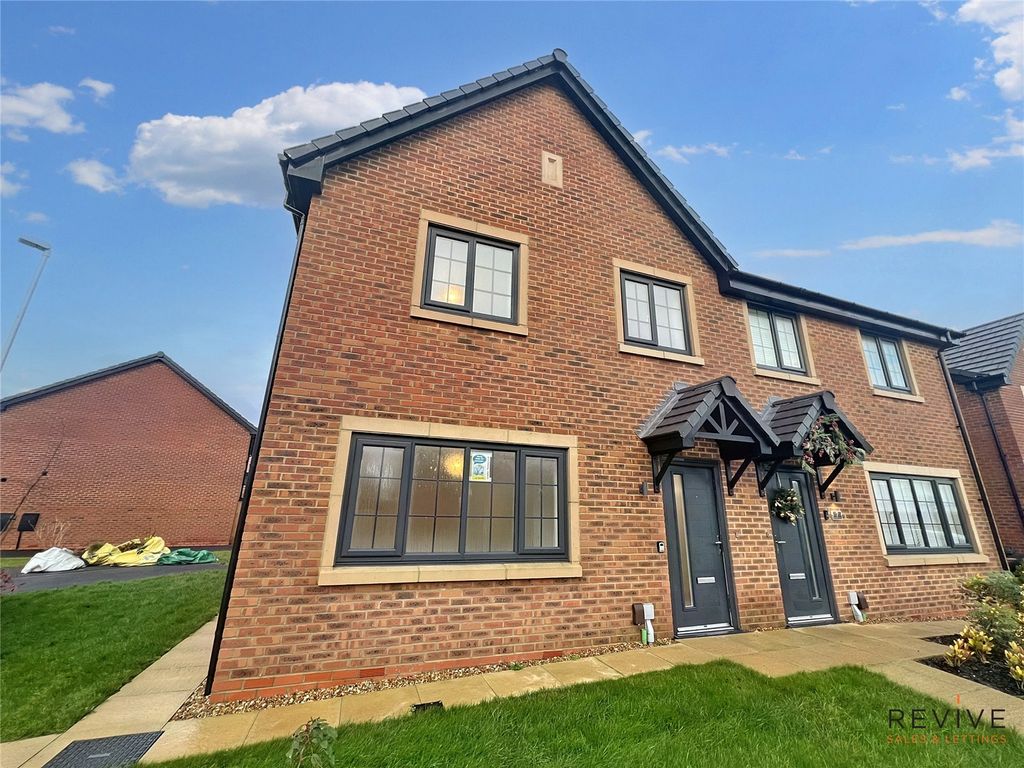 3 bed semidetached house to rent in Sherbrook Drive, Banks, Southport