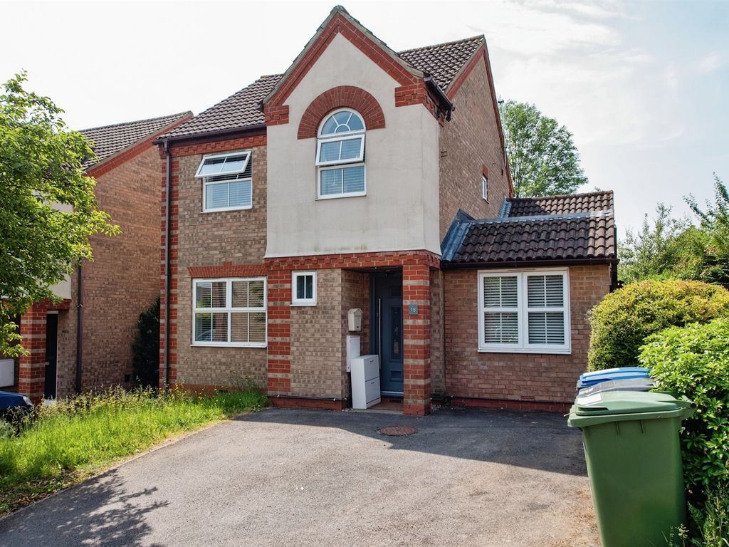 4 bed detached house for sale in Jasmin Way, Hemel Hempstead HP1, £