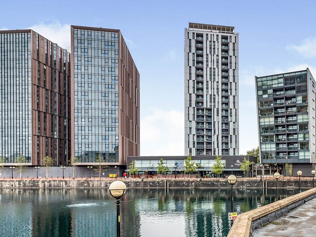 2 bed flat to rent in The Quays, Salford M50 Zoopla