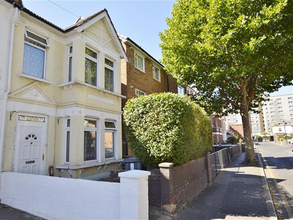 Redclyffe Road, East Ham, London E6  