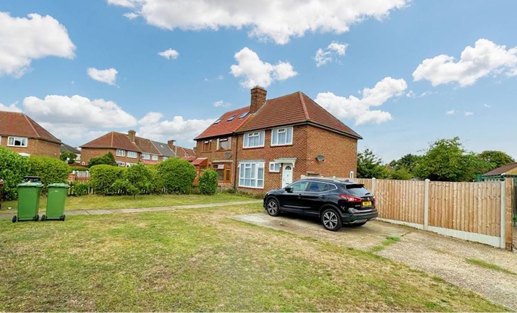 3 bed semidetached house for sale in Woodbridge Road, Barking IG11, £799,995 Zoopla