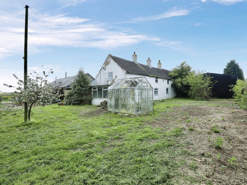 Land for sale in Common Lane, Thurcroft, Rotherham, South Yorkshire S66