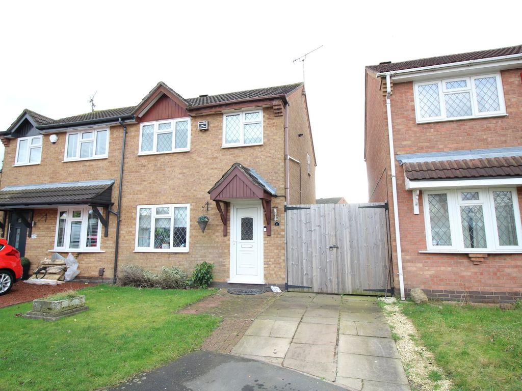 3 bed semidetached house for sale in Cotman Close, Bedworth
