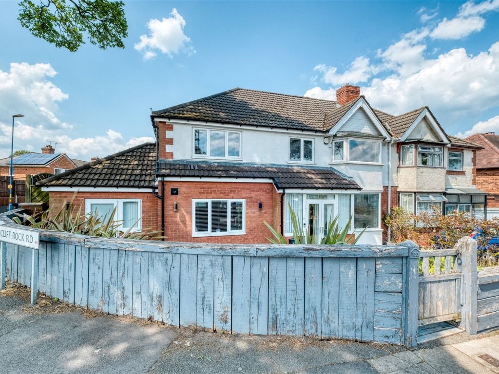 5 bed semidetached house for sale in Cliff Rock Road, Rednal