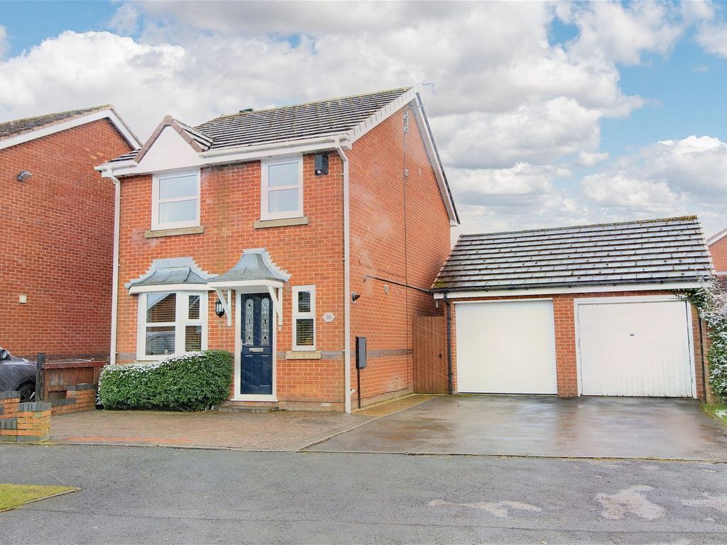 3 bed detached house for sale in Oak Mount Road, Werrington, StokeOn