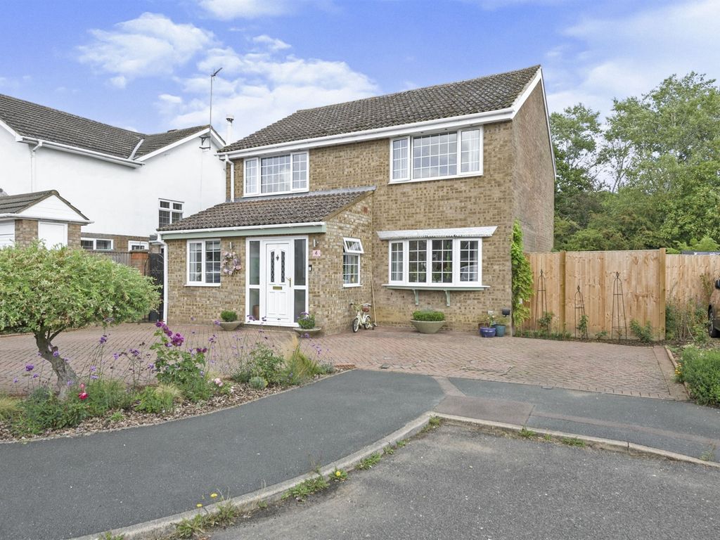 4 bed detached house for sale in Denmark Close, Corby NN18 Zoopla