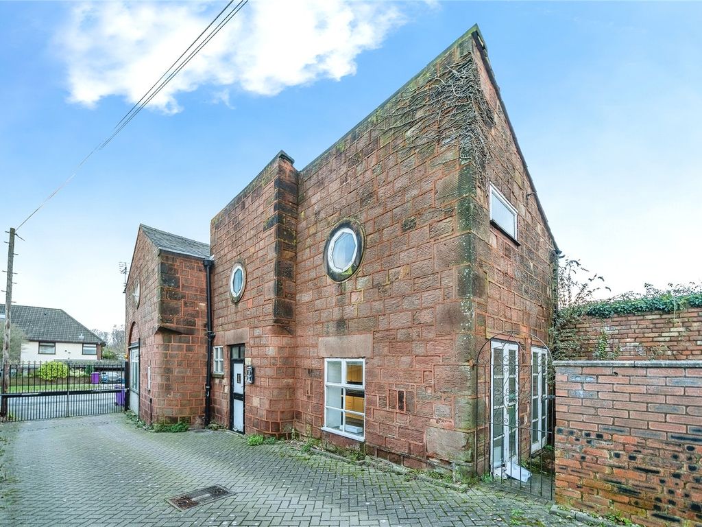 4 bed end terrace house for sale in Coach House Mews, Liverpool