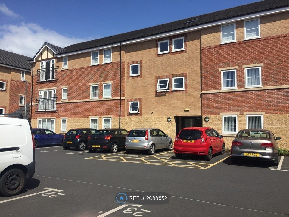 1 bed flat to rent in Appleton Village, Widnes WA8, £705 pcm Zoopla