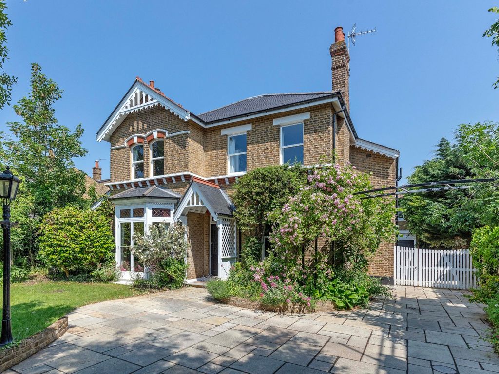 5 bed detached house for sale in Hampton Road, Teddington TW11, £