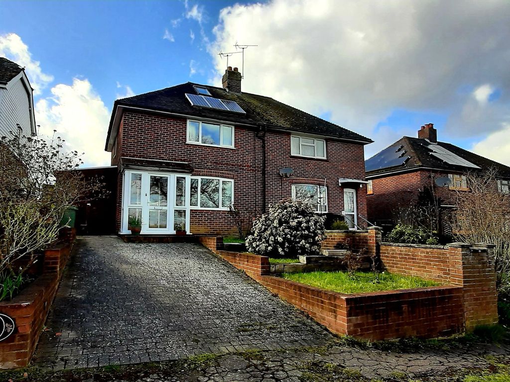 2 bed semidetached house for sale in Pixot Hill, Brenchley, Tonbridge