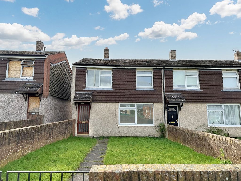 3 bed terraced house for sale in Ash Lea Drive, Donnington, Telford