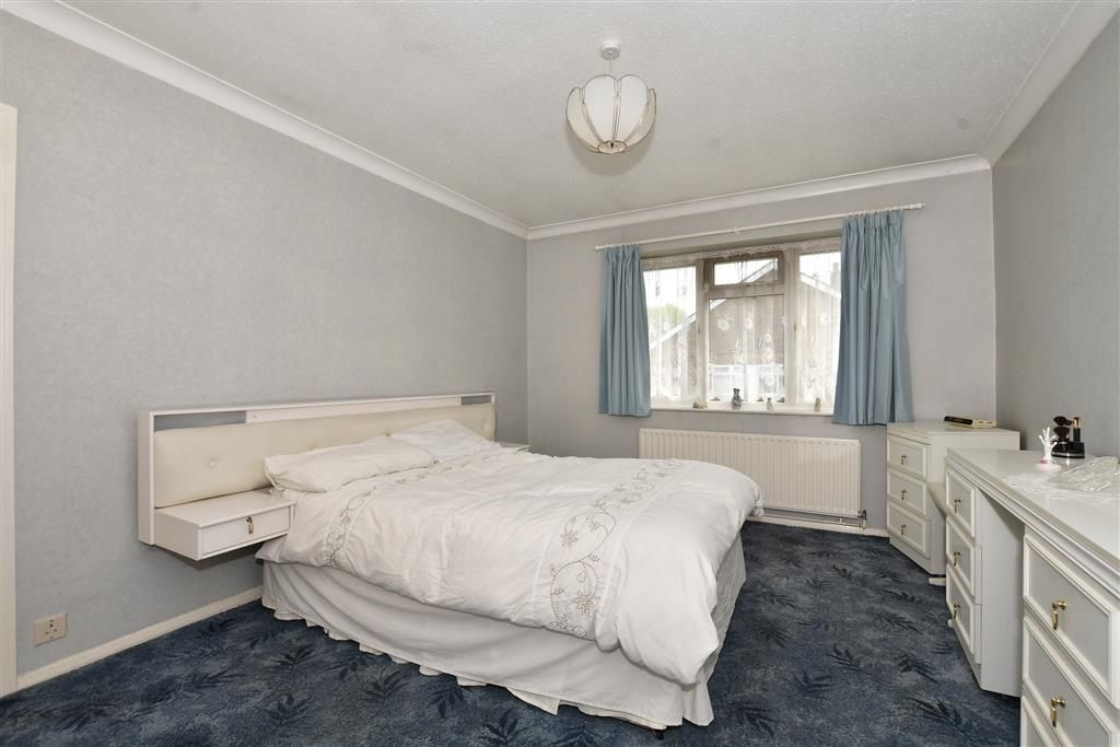 Castleton Close, Banstead, Surrey SM7  