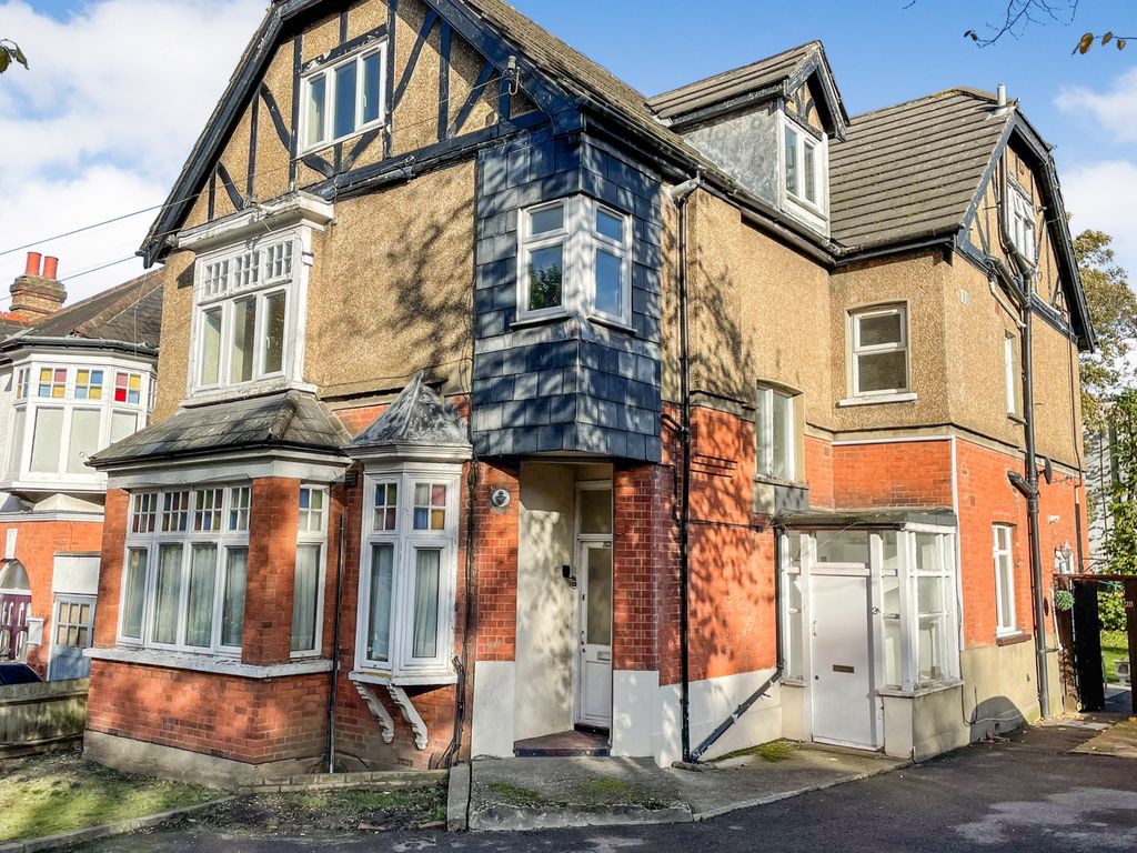 1 bed flat for sale in Sherwood Park Road, Sutton SM1, £210,000 Zoopla