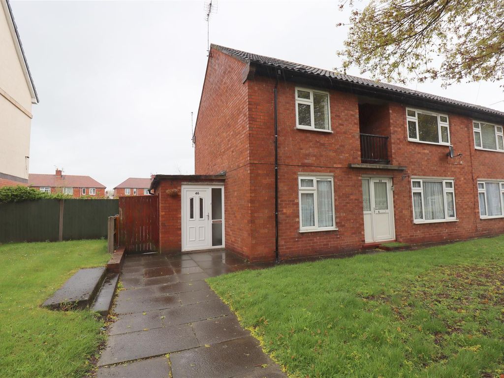 2 bed flat to rent in Davenport Avenue, Nantwich CW5 Zoopla