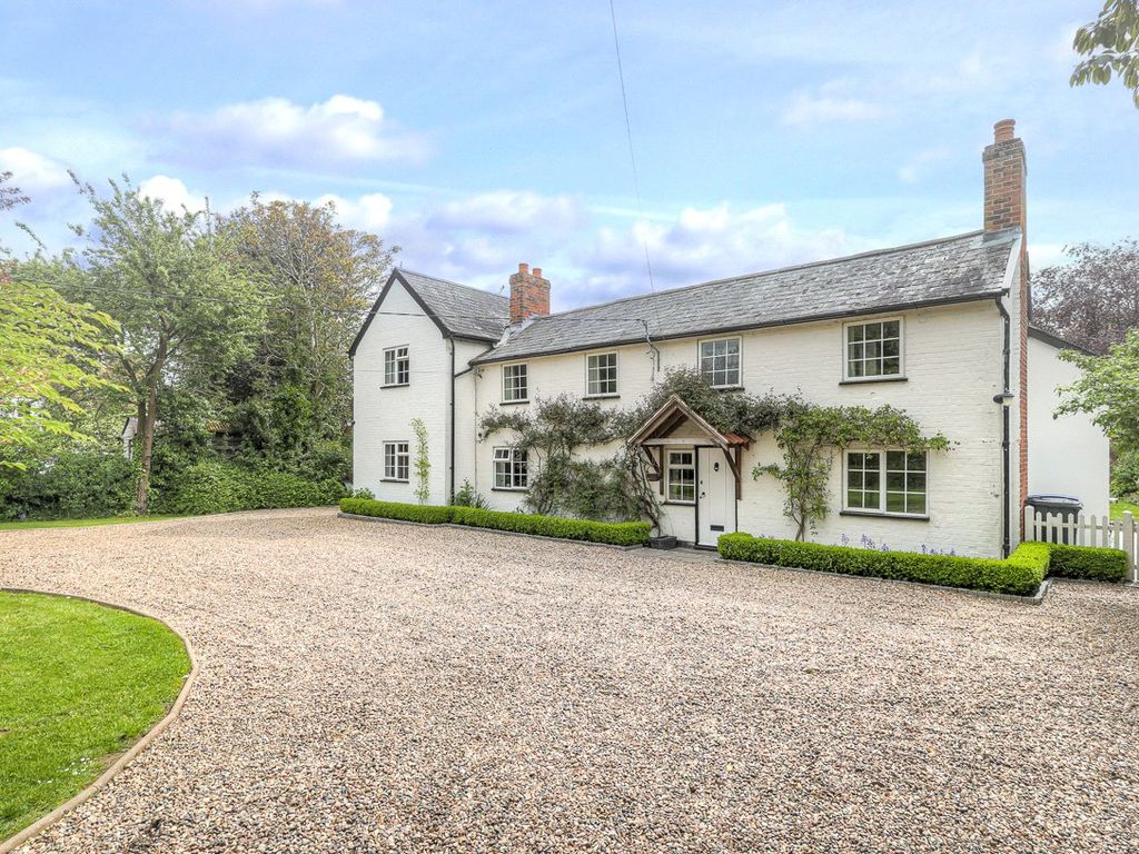 4 bed detached house for sale in Stoke Road, Leavenheath, Colchester
