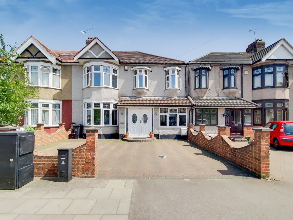 4 bed terraced house for sale in Goodmayes Lane, Ilford IG3 Zoopla