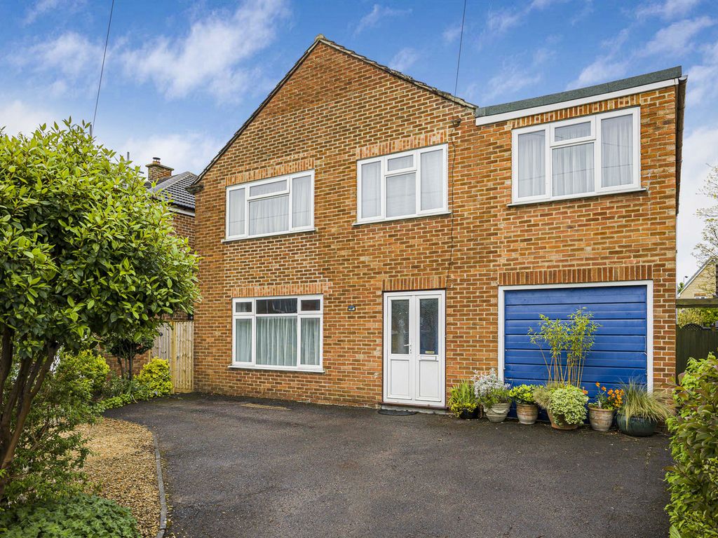5 bed detached house for sale in Slade Road, Didcot OX11, £535,000 Zoopla