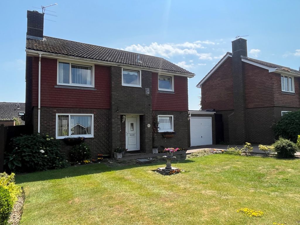3 bed detached house for sale in Drive, BexhillOnSea TN39