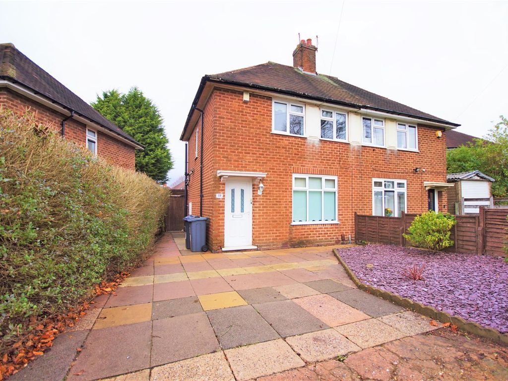 2 bed semidetached house to rent in Woodmeadow Road, Kings Norton