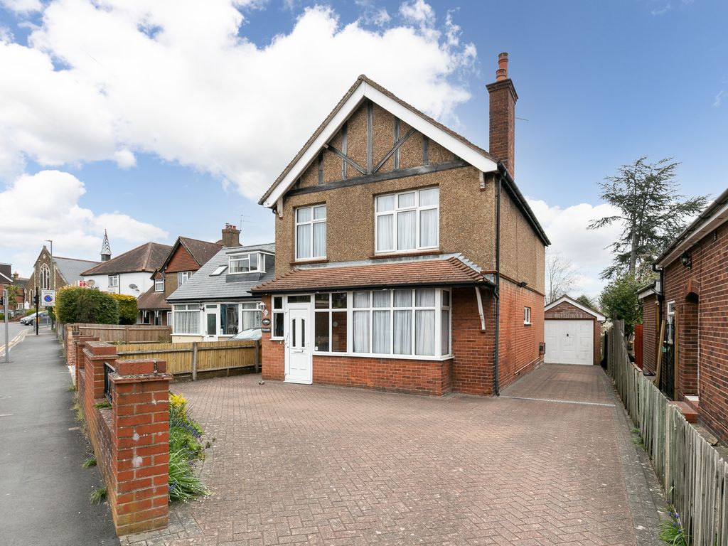 4 bed detached house for sale in Stoughton Road, Guildford GU2 Zoopla