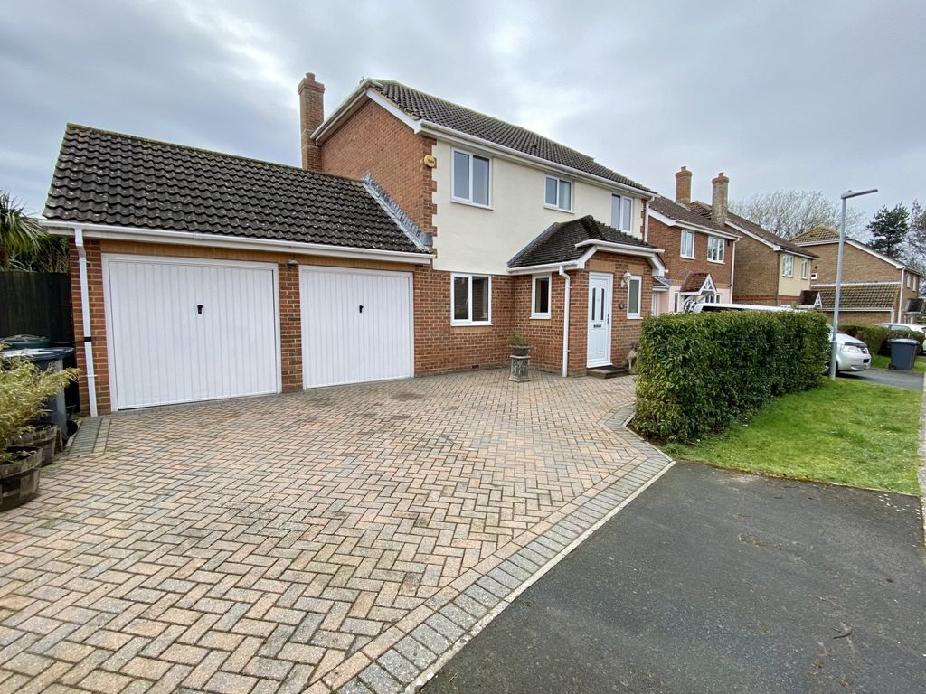 4 bed detached house for sale in Wheelwright Close, Eastbourne, East