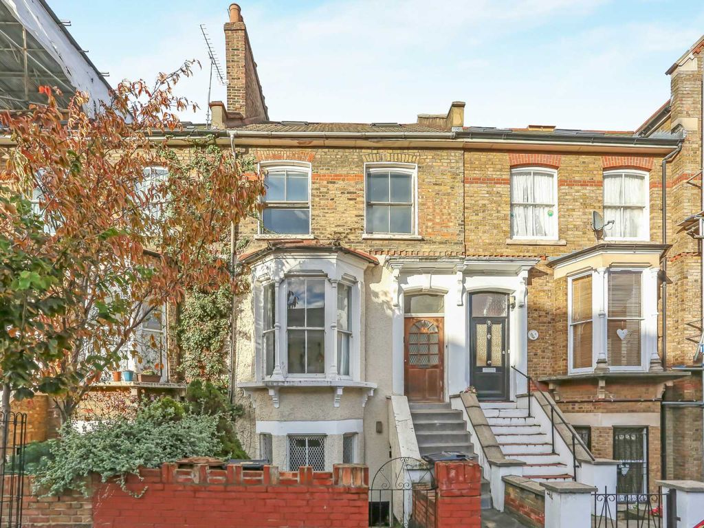2 bed flat for sale in Sandringham Road, Dalston E8 Zoopla