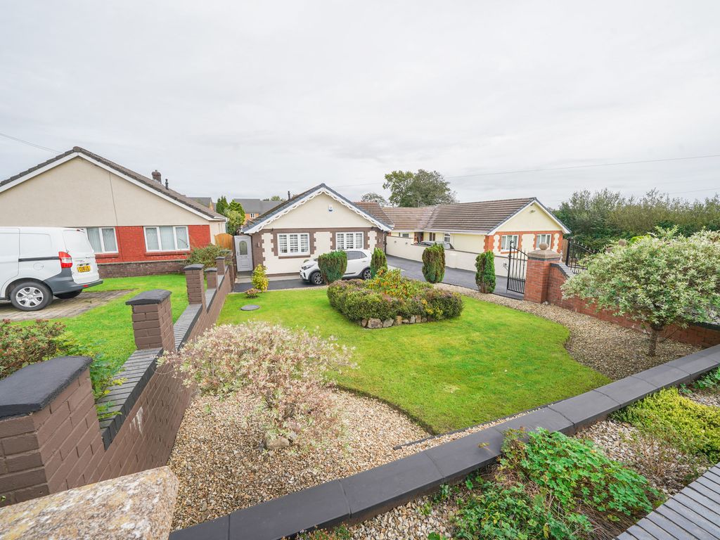 4 bed bungalow for sale in Waterloo Road, Penygroes, Llanelli SA14, £300,000 Zoopla