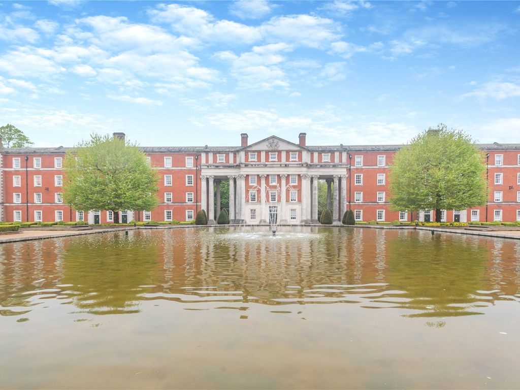 3 bed flat for sale in Peninsula Square, Winchester, Hampshire SO23, £