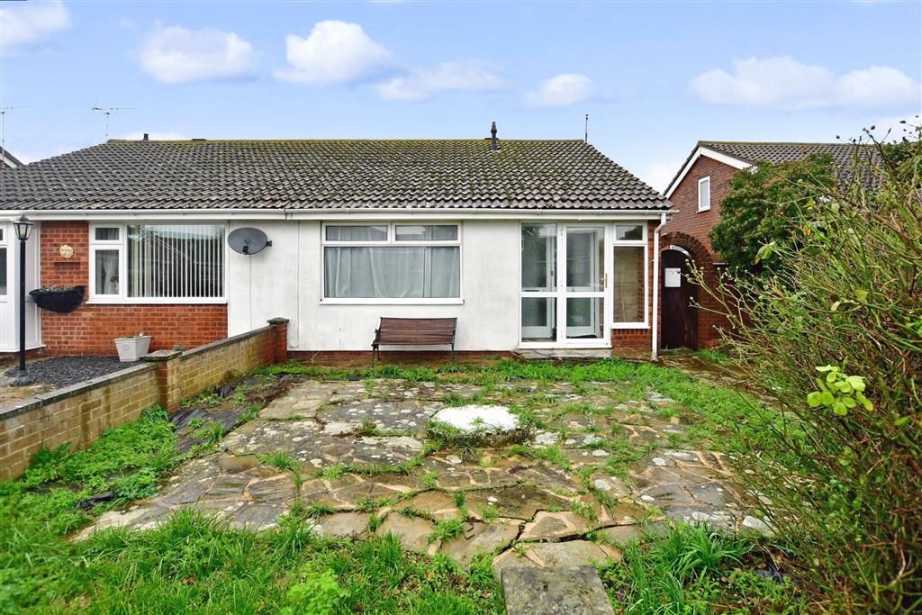2 bed semidetached bungalow for sale in Elm Road, St. Marys Bay, Kent